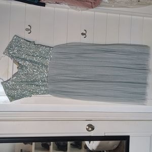Maya Maternity Baby Blue Sequined/Tulle Dress, size 10